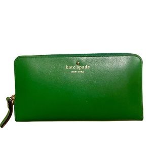 Kate Spade New York Spearmint Wallet with Polka Dot Interior